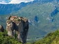 Γιορτάζει σήμερα η Ιερά Μονή Αγίας Τριάδος 